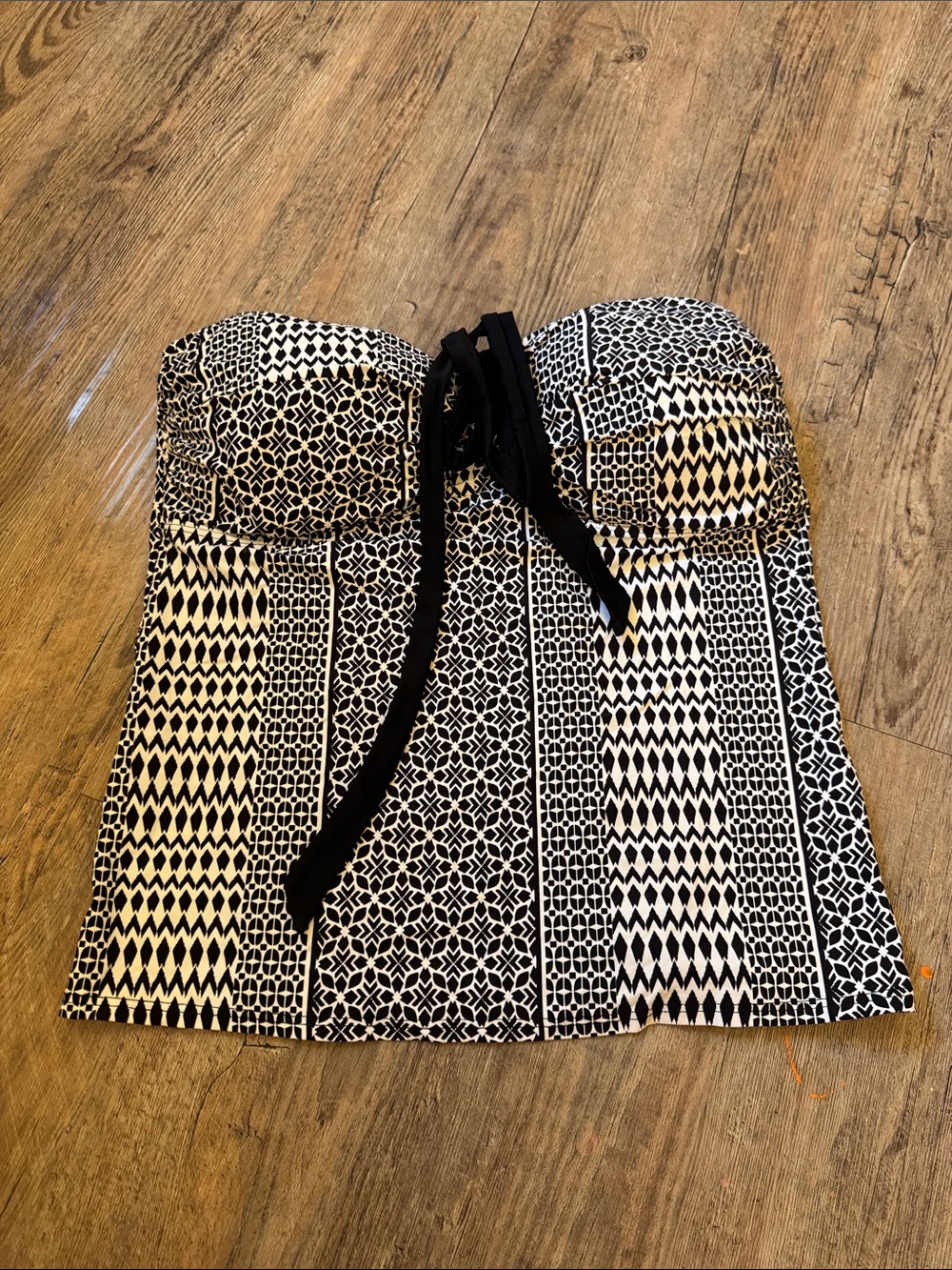 Black & White Strapless Geometric Swim Coverup